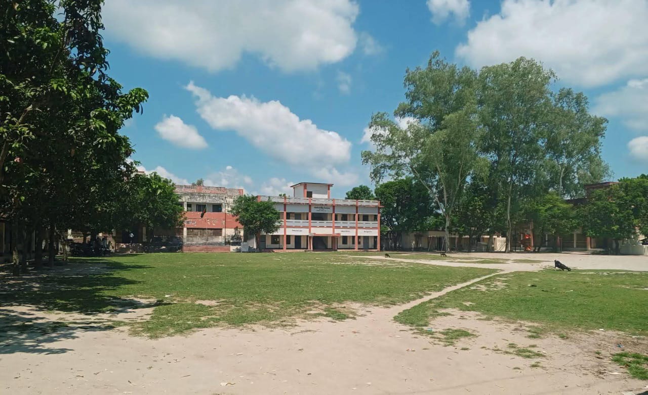 স্কুল ভবন